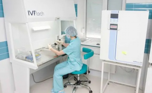 正规代生公司解析:邵逸夫三代试管婴儿费用明细